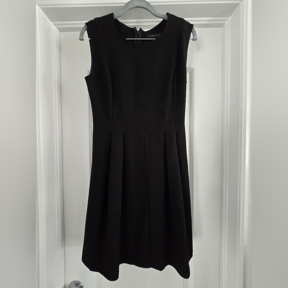 Dynamite Classic Black Midi Dress